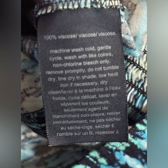 Tommy Hilfiger Blue Patterned Women's Top - Picture 5 of 6